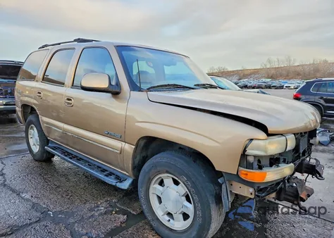2001 Chevrolet Tahoe K1500 из США, поврежденный, VIN 1GNEK13T11J108853